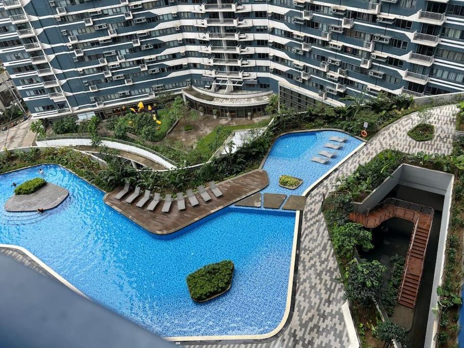 מנילה Apartment In Air Residences, Makati With Wifi, Netflix, Pool, Mall And More מראה חיצוני תמונה