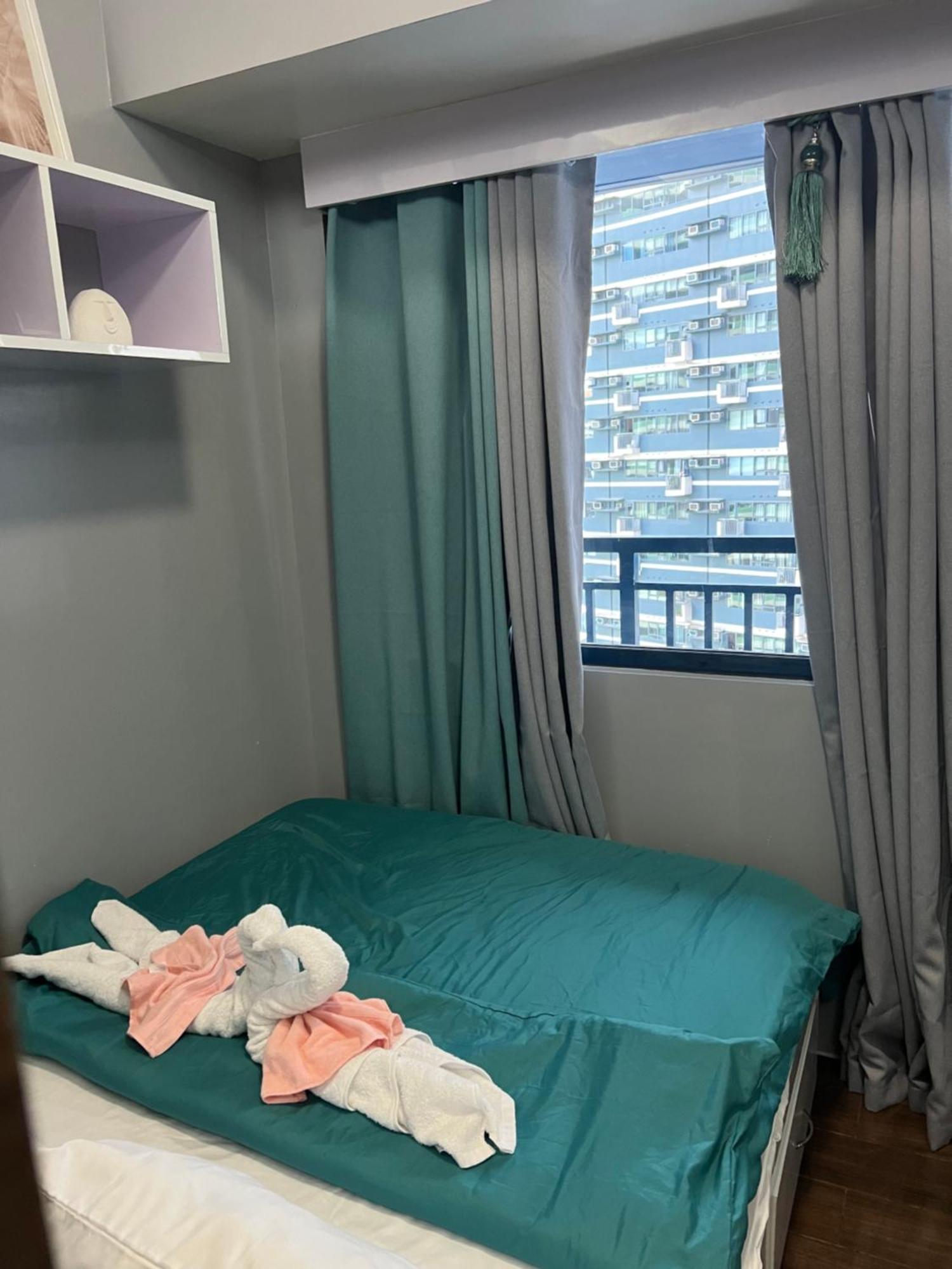 מנילה Apartment In Air Residences, Makati With Wifi, Netflix, Pool, Mall And More מראה חיצוני תמונה